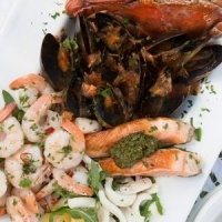 Seafood feast at Politini Wines, King Valley.
Photo by Erin Davis-Hartwig