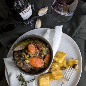 Osso Bucco by Politini Wines, King Valley.
Photo by Erin Davis-Hartwig.
